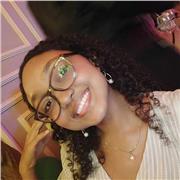 Profesora de apoyo escolar en ciencias básicas exactas